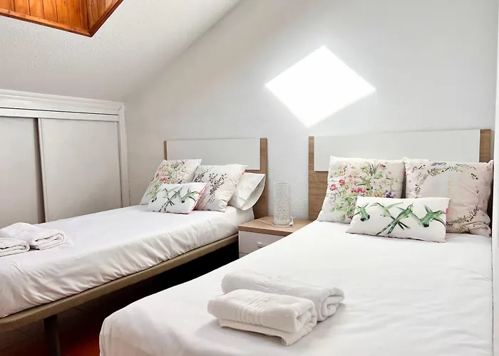 Atico La Canal - Monabri * Santa Cruz De Bezana