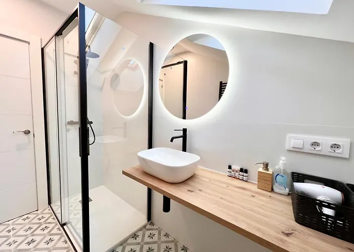 Atico La Canal - Monabri Apartment *